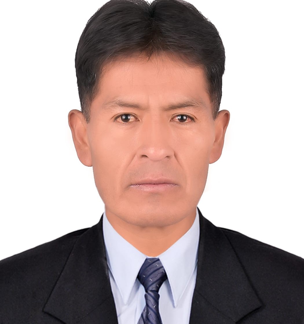 Dr. ADÁN AQUINO CALLA 